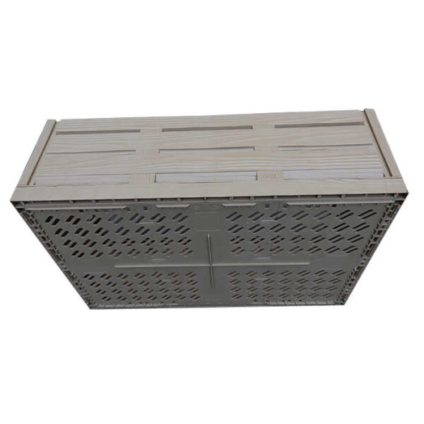 Plastic collapsible crate with wood effect